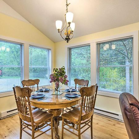 Charming Retreat Near Downtown Frankfort And Beaches Экстерьер фото