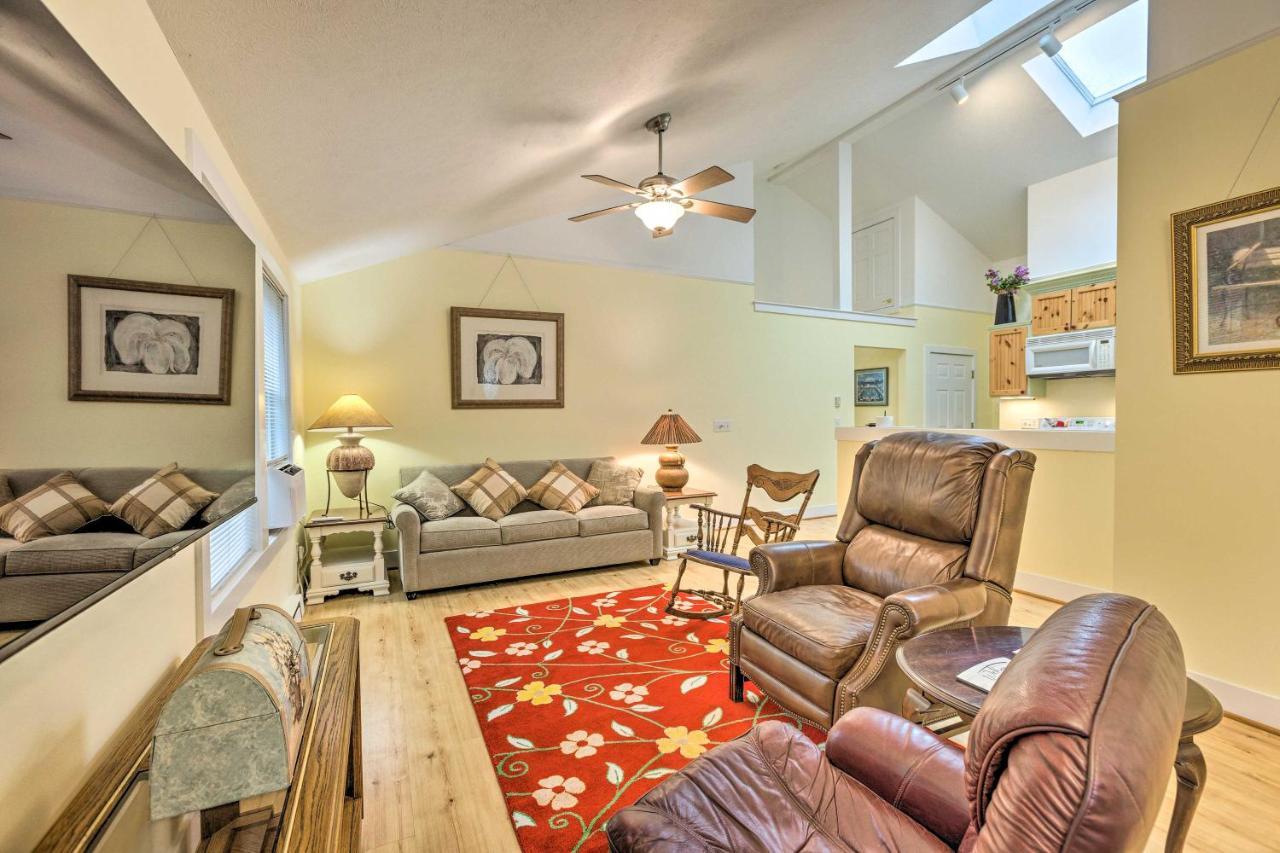 Charming Retreat Near Downtown Frankfort And Beaches Экстерьер фото